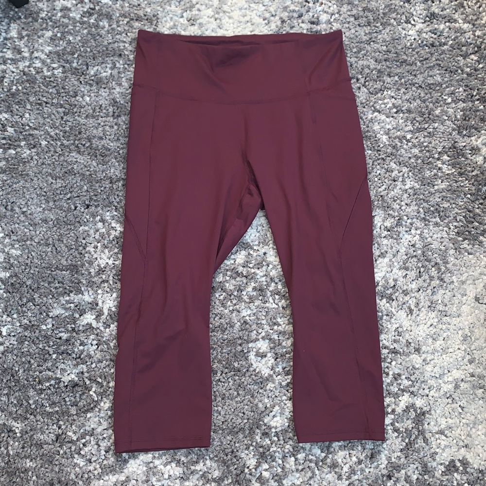 NWOT maroon leggings - size XXL